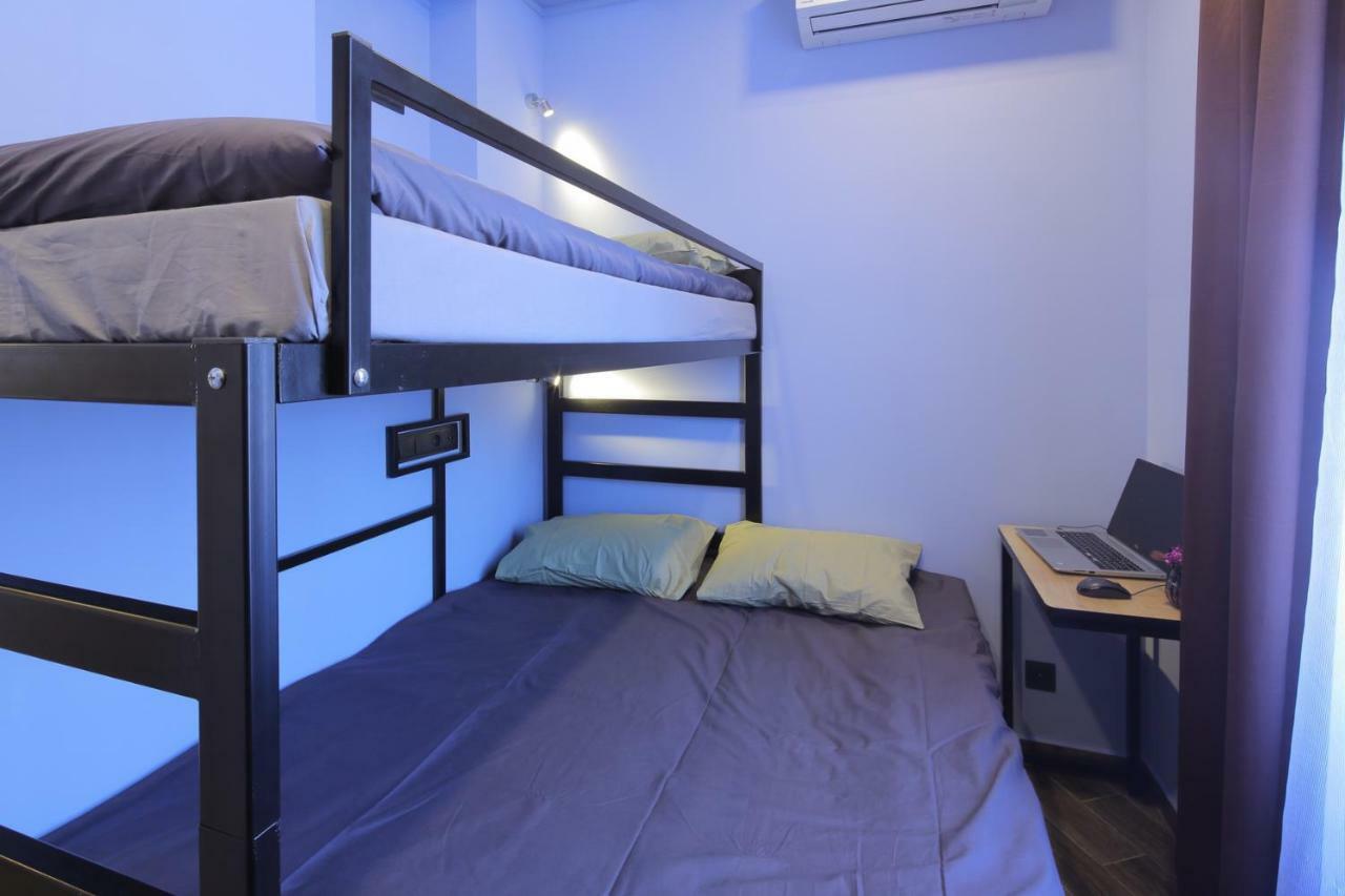 Highland Hostel เยเรวาน ภายนอก รูปภาพ